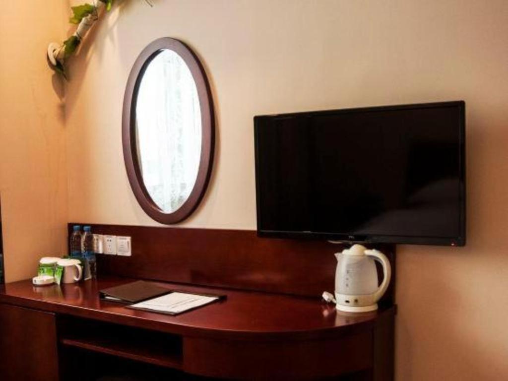 Greentree Inn Wuhu Fangte Second Phase Nanxiang Wanshang Express Hotel Εξωτερικό φωτογραφία